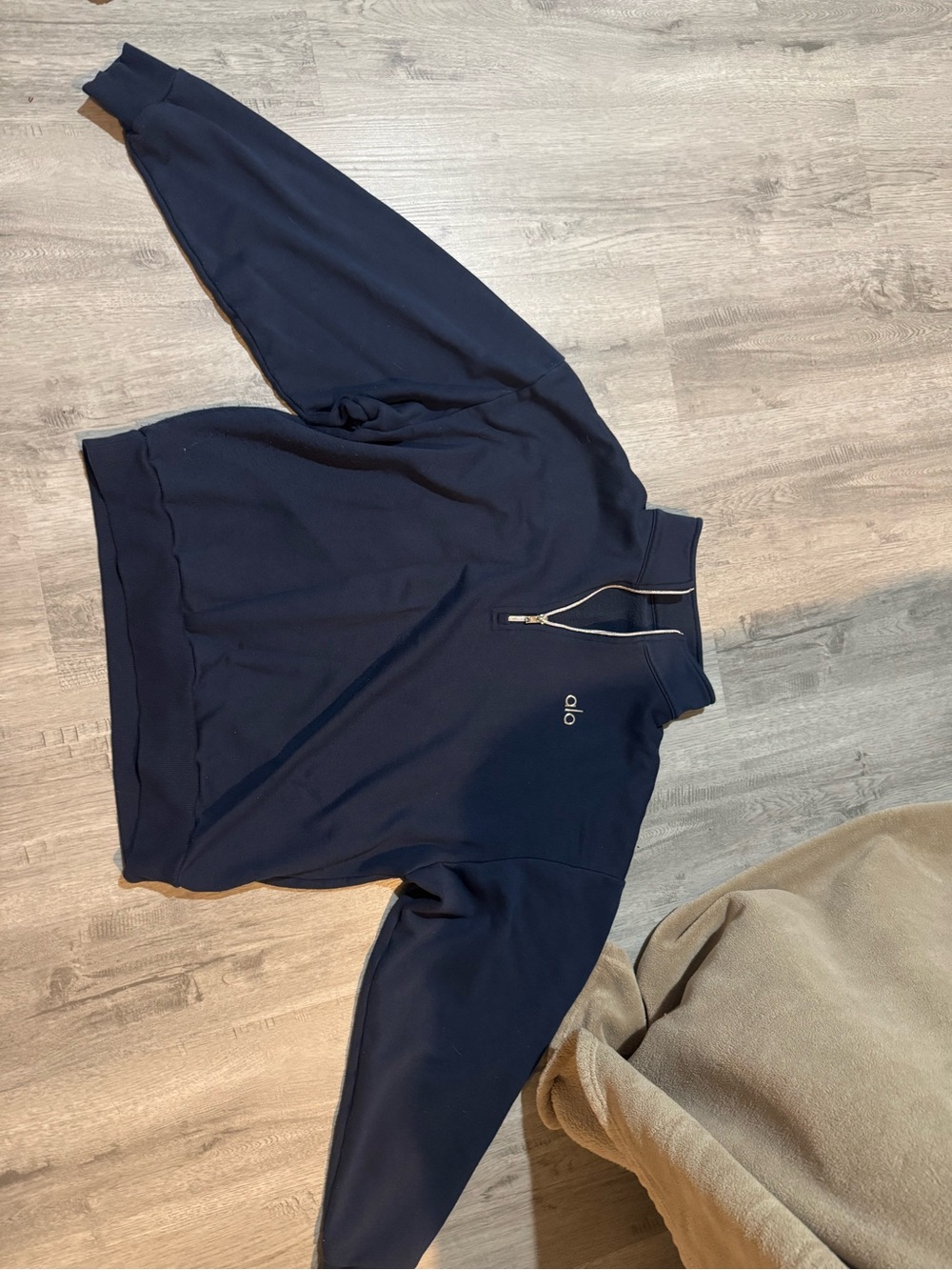 ALO Yoga Navy Half-Zip Pullover Sweater